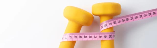 Trening obwodowy co to? Odkryj jego zalety i skuteczne ćwiczenia