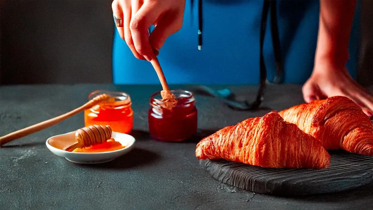 Ile czasu przed treningiem zjeść posiłek, aby uniknąć dyskomfortu?