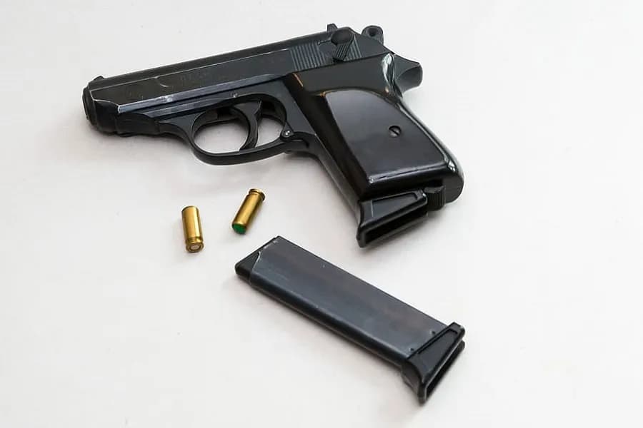 Jak zdobyć pozwolenie na broń gazową 9mm - uniknij kosztownych błędów